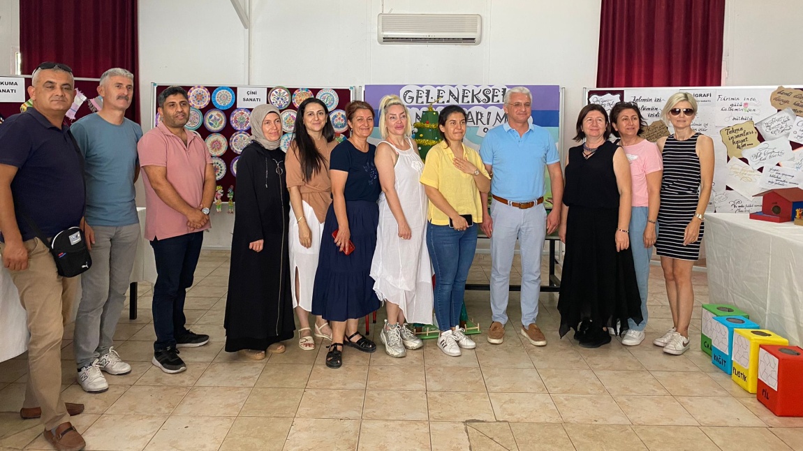 Yıl Sonu Teknoloji Tasarım ve Görsel Sanatlar Dersleri Sergimiz